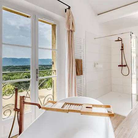Villa Bastide De - Vue Luberon, Piscine Chauffee, Boulodrome *