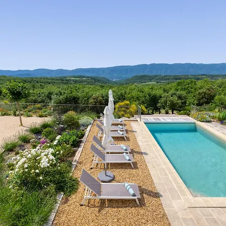 Villa Bastide De - Vue Luberon, Piscine Chauffee, Boulodrome