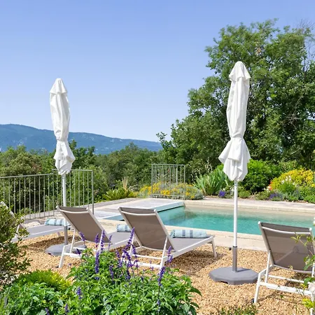 Villa Bastide De - Vue Luberon, Piscine Chauffee, Boulodrome *